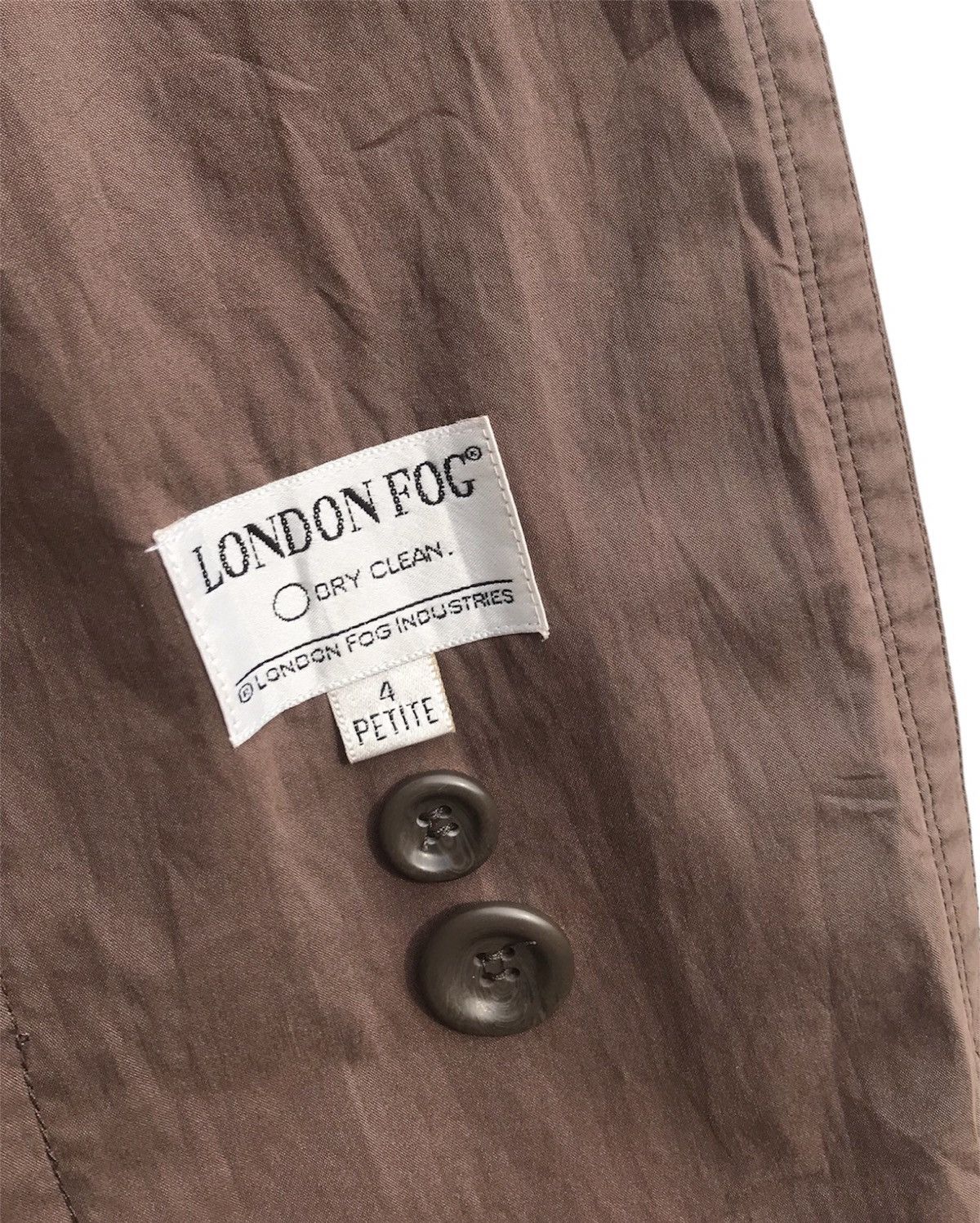 London Fog × Parka London × Vintage Vintage London Fog Double Breasted Coat Size 4 Petite Size S / US 4 / IT 40 - 9 Thumbnail