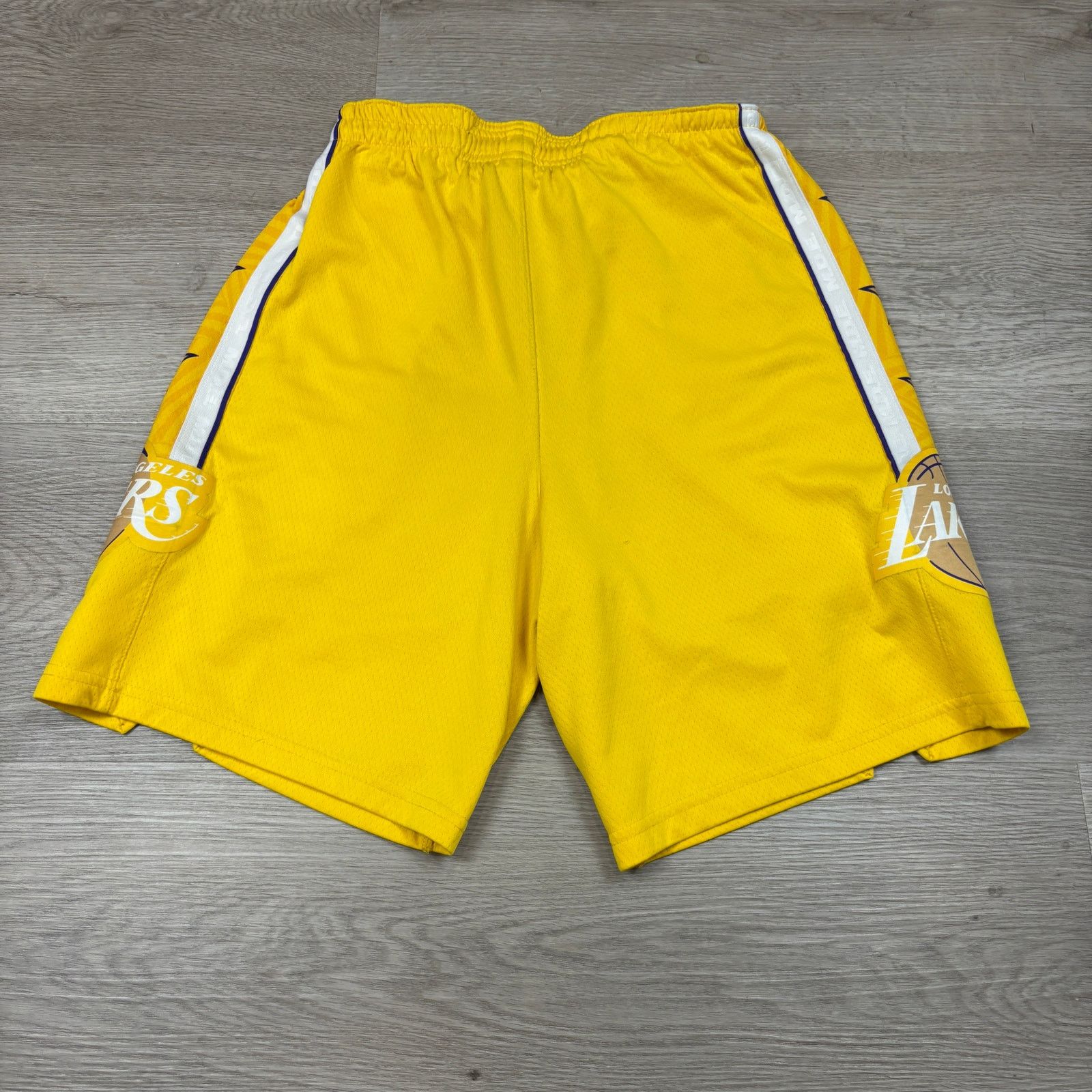 NBA × Nike Nike LA Lakers City Edition Dr. Buss Basketball Shorts 34/M Size US 28 / EU 44 - 2 Thumbnail