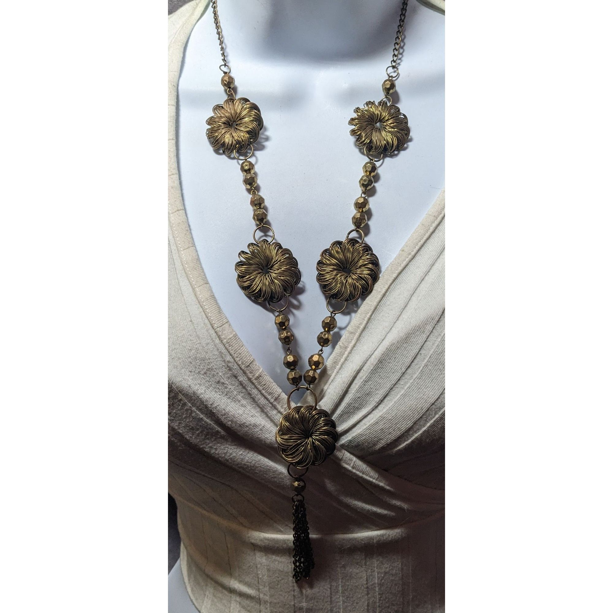 Other Vintage Wire Wrap Gold tone Floral Beaded Tassel Necklace Size ONE SIZE - 7 Thumbnail