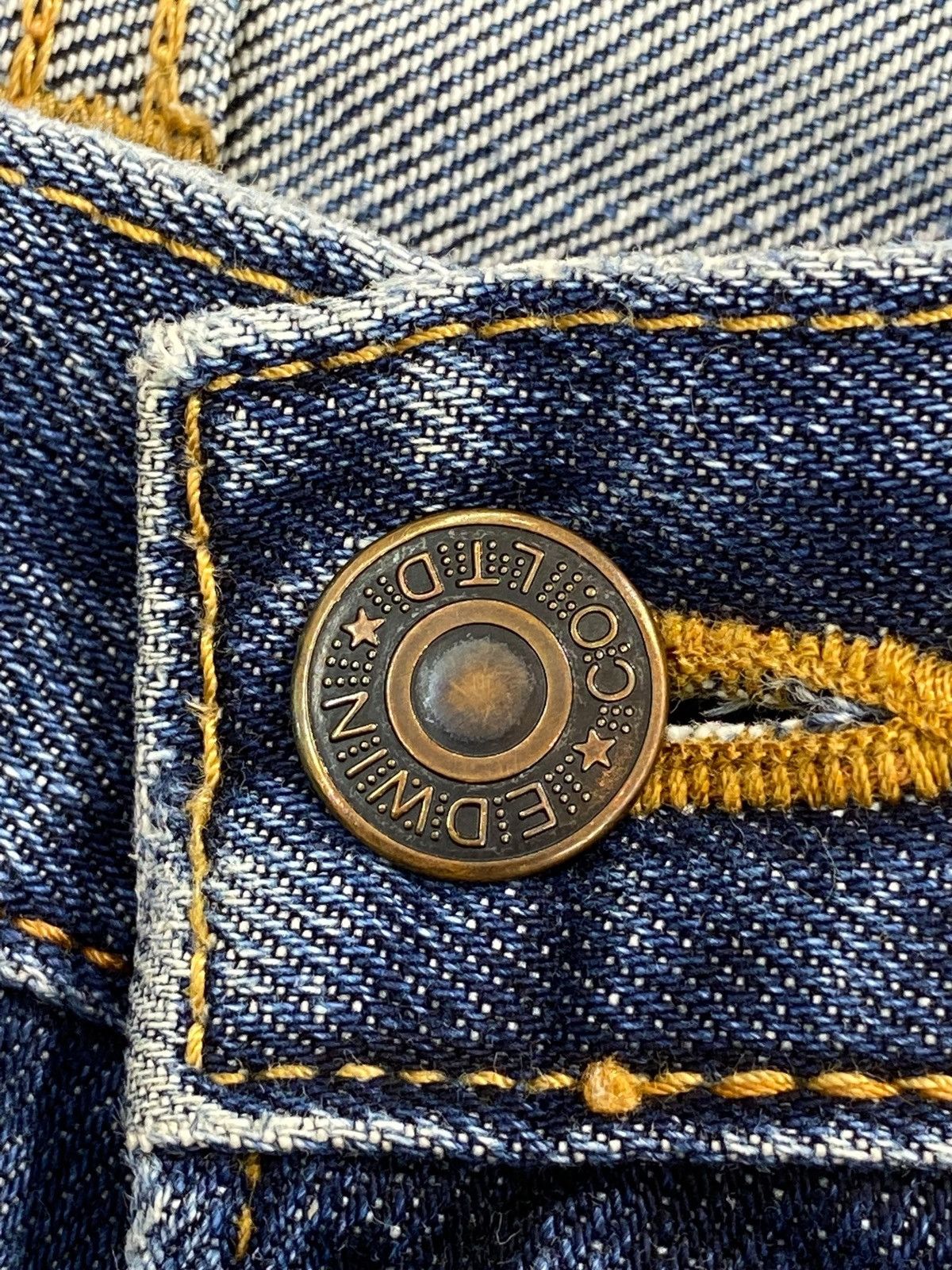 Edwin Edwin Faded Blue Wash Style Patched Distress Loose Jeans Size US 32 / EU 48 - 9 Thumbnail