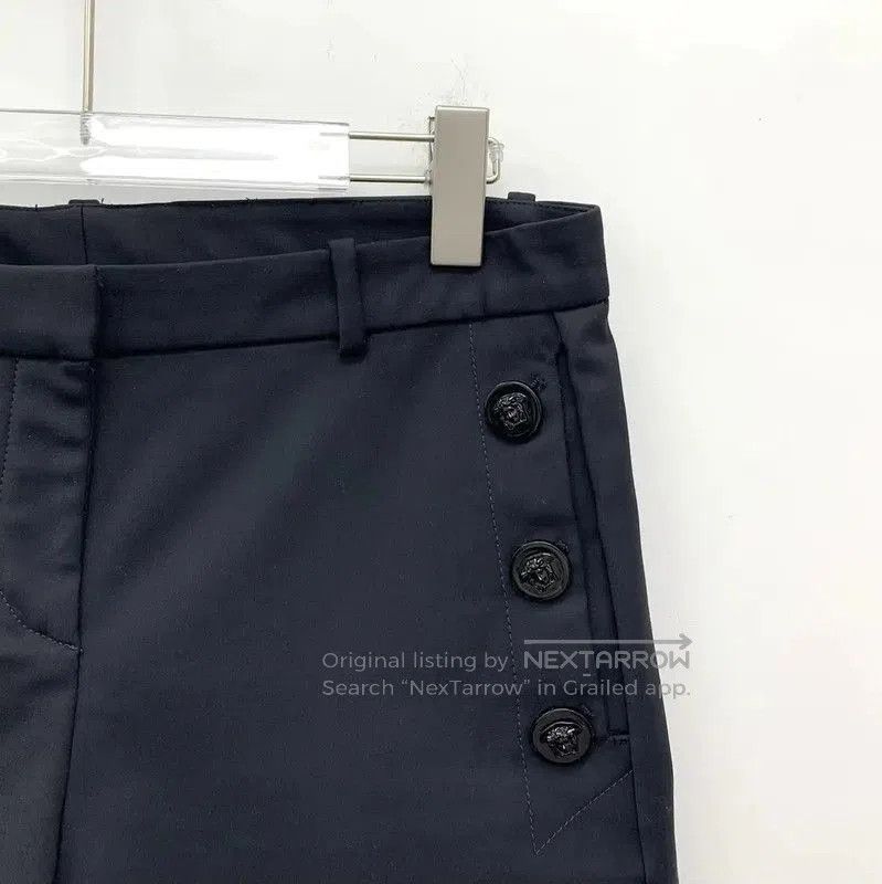 Versace Versace Black Cotton Women's Shorts . Size 23" - 2 Thumbnail