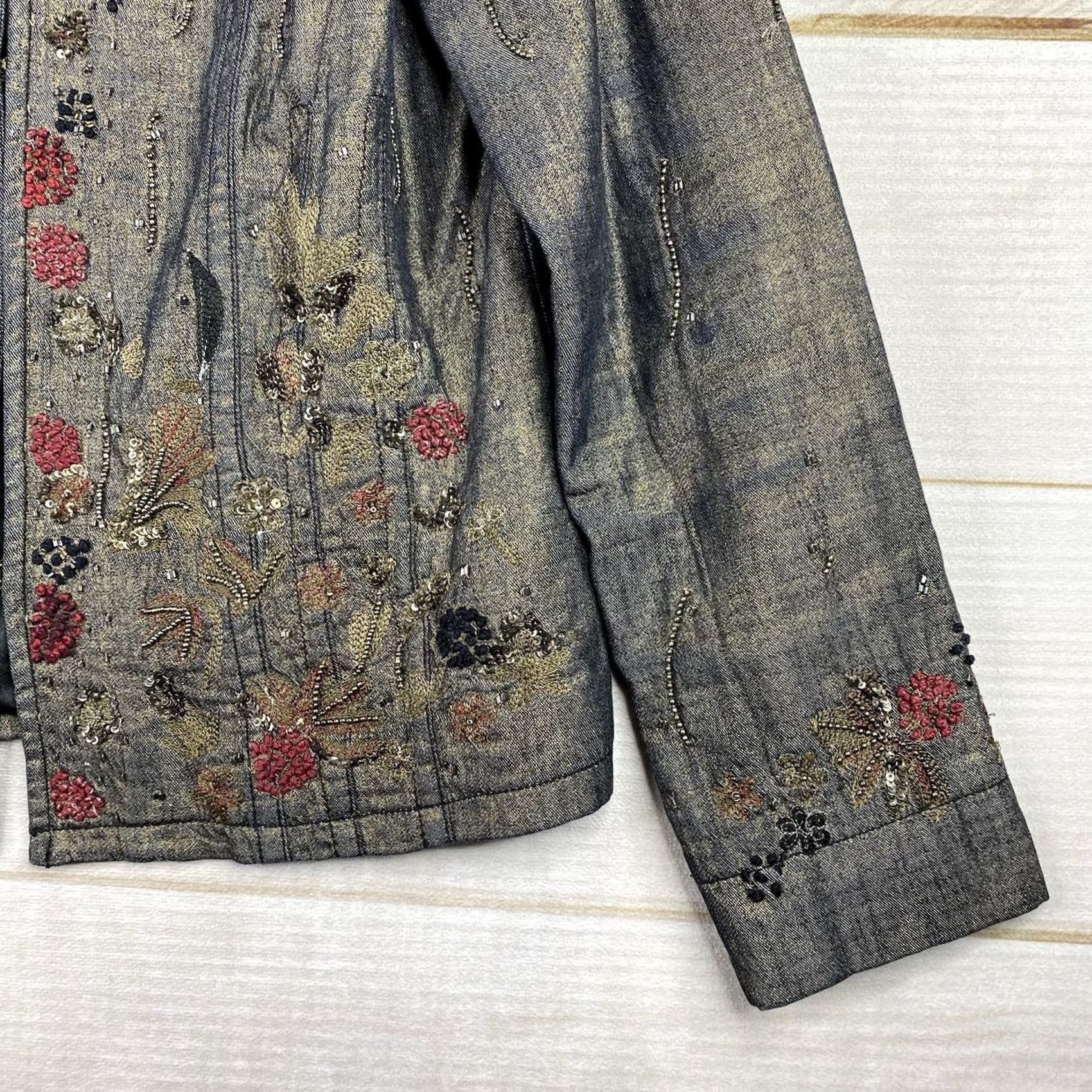 Vintage Chico's Womens Jacket S Blue Floral Embroidered Beaded Lined Boho Casual Cotton Short Sleeve Jacket Womens Size S / US 4 / IT 40 - 2 Thumbnail