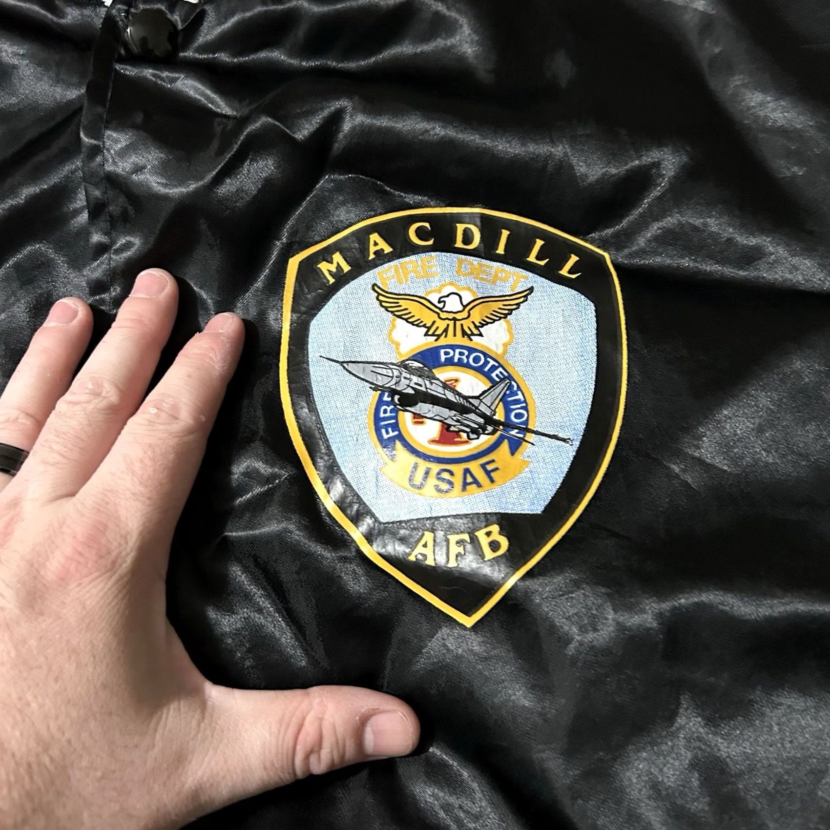 Vintage VINTAGE Swingster Satin Jacket Bomber 90s Macdill Air Force Base Fire Protection Black XL Men Size US XL / EU 56 / 4 - 3 Thumbnail