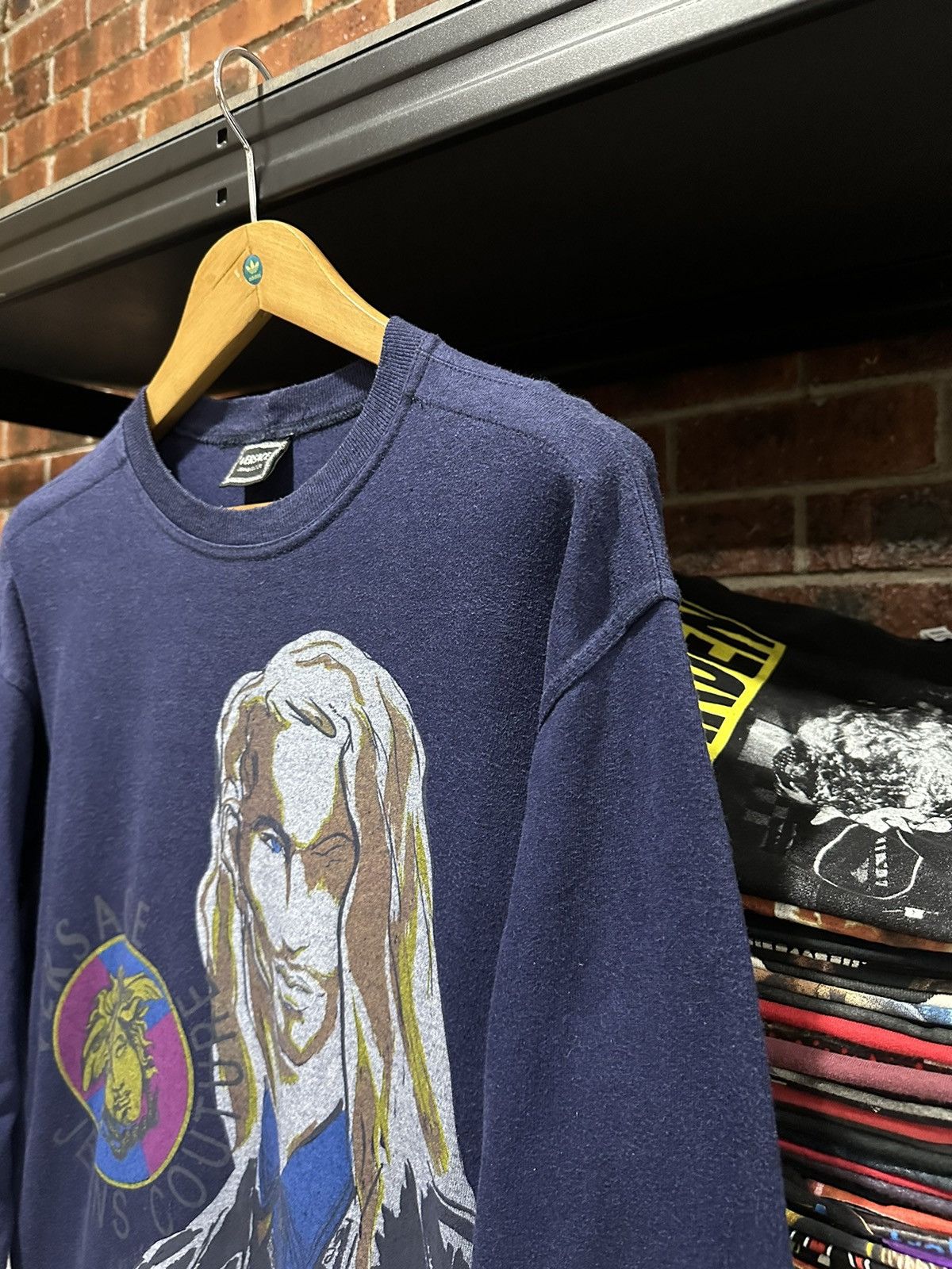 Versace Vintage Versace Long Sleeve Faded Tee Size US M / EU 48-50 / 2 - 8 Thumbnail