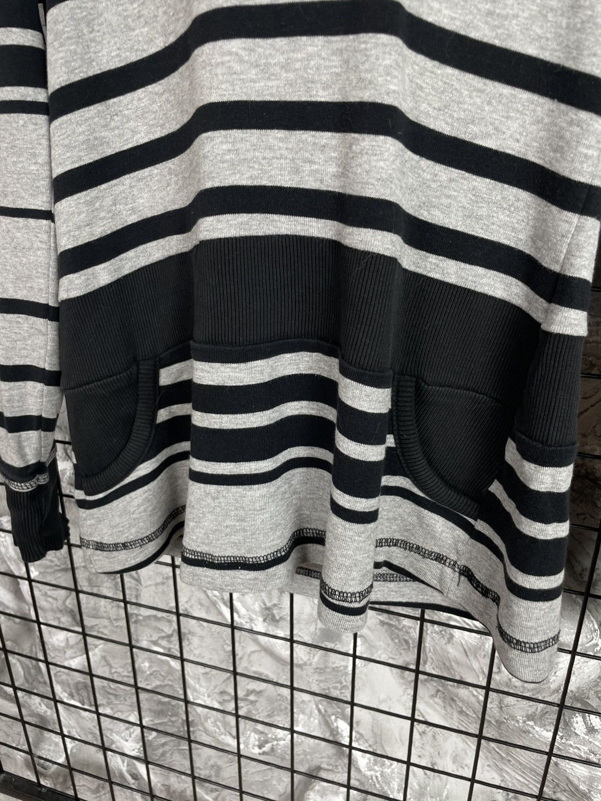 Beauty Beast Vintage Punk Emo Y2K Striped Hoodie Hysteric Glamour Style Size US S / EU 44-46 / 1 - 6 Thumbnail