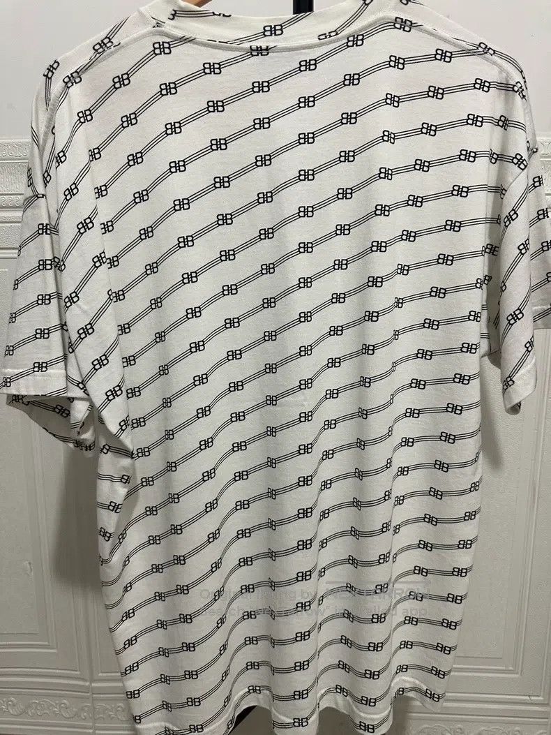 Balenciaga Balenciaga White Full Print Short Sleeve Size US XL / EU 56 / 4 - 2 Thumbnail