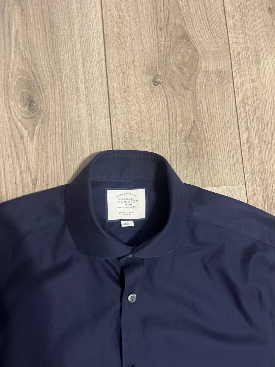Charles Tyrwhitt charles tyrwhitt mens long sleeve shirt 16 Size US M / EU 48-50 / 2 - 3 Thumbnail