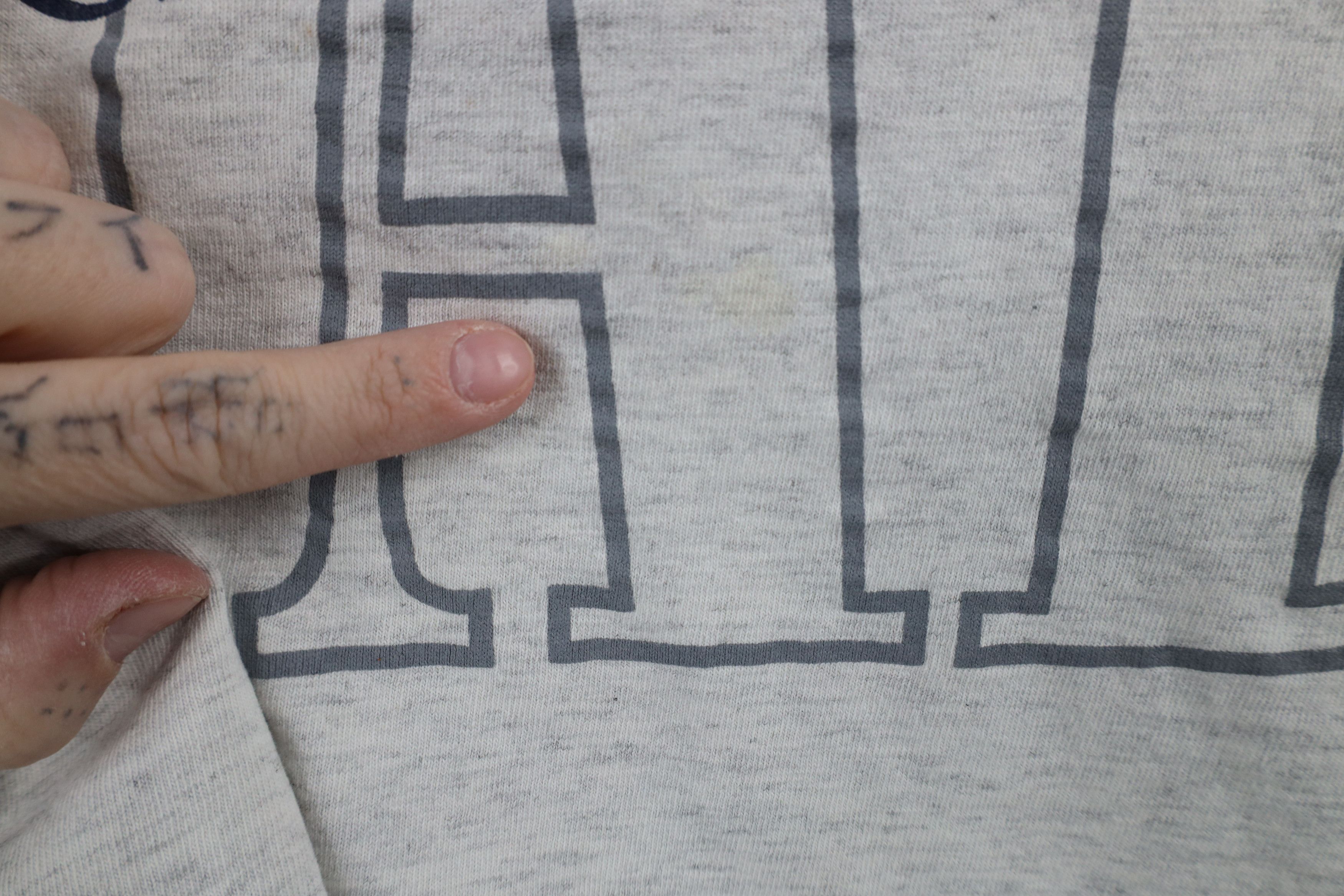 Vintage Vintage 90s The University of Michigan Dad T-Shirt Gray USA Size US XXL / EU 58 / 5 - 9 Thumbnail