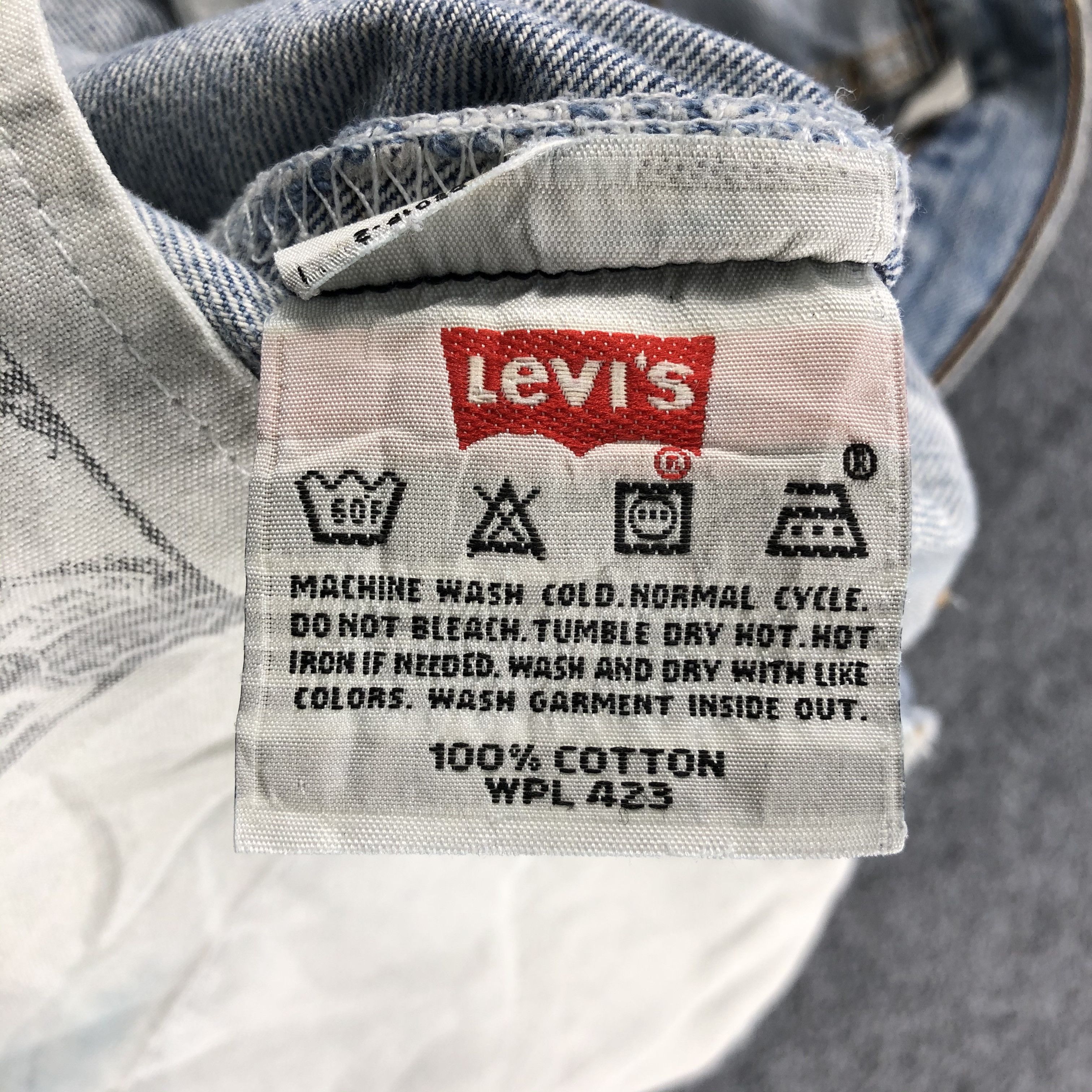 Levi's 90s Vintage Light Wash Levis 501 Jeans-J1549 Size US 33 - 11 Thumbnail