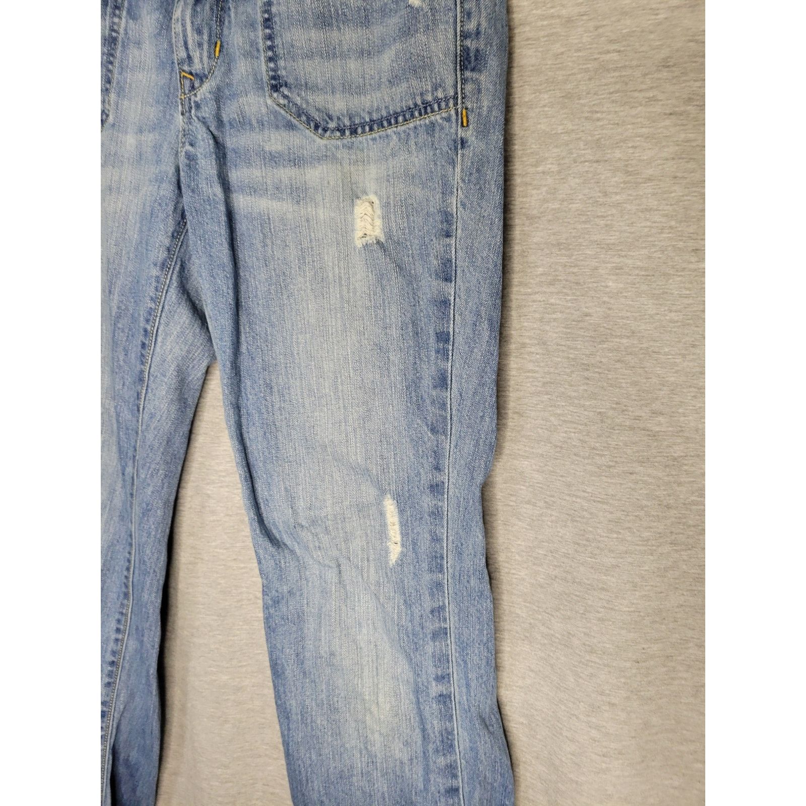 Old Navy Old Navy Straight Leg "the DIVA" Ripped Denim Jeans 4 Size 28" / US 6 / IT 42 - 5 Thumbnail