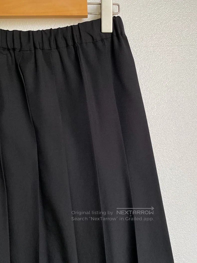 Comme des Garcons Comme Des Garcons size S Heavy silk and wool blended petal Size 23" - 7 Thumbnail