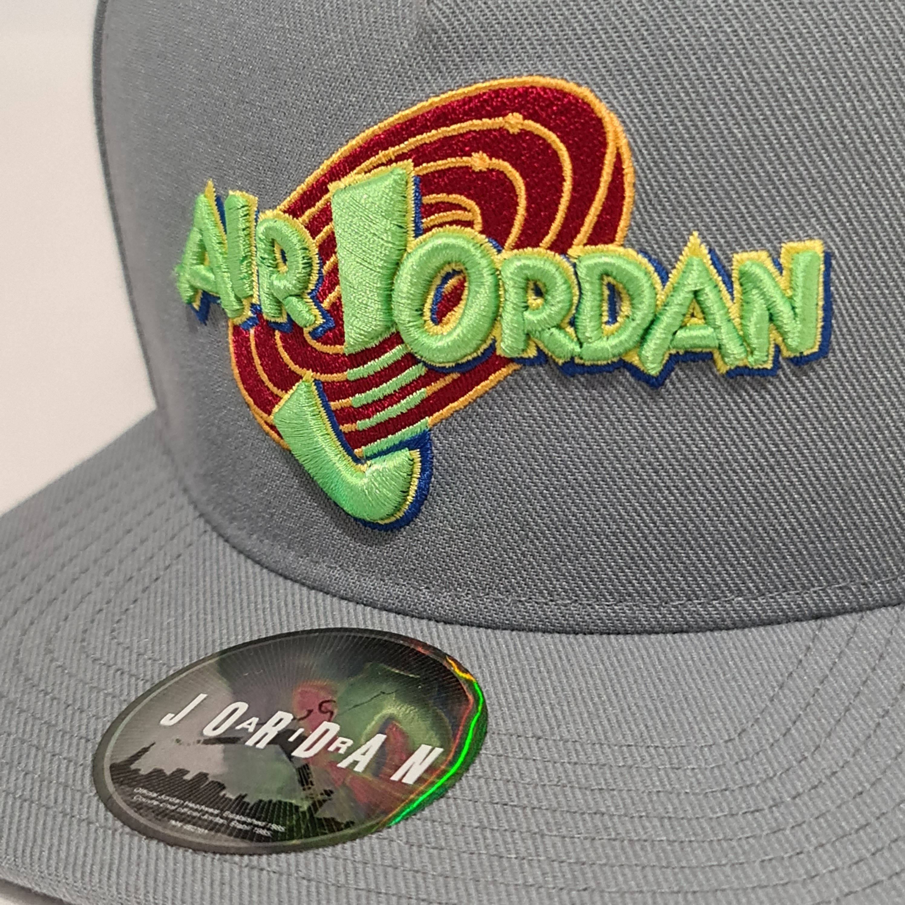 Jordan Brand Jordan Cap Snapback 'Air Jordan Space Jam' Grey Size ONE SIZE - 6 Thumbnail