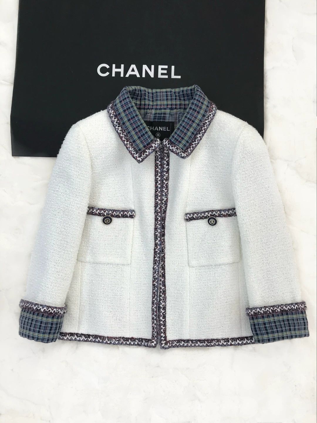Chanel Chanel 2020 Cruise Classic Coat Size S / US 4 / IT 40 - 1 Thumbnail