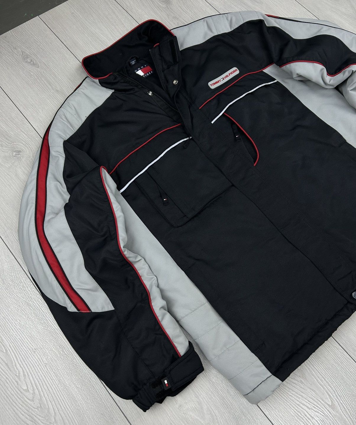 Tommy Hilfiger × Vintage Tommy Hilfiger Vintage Winter Jacket Grey Size XL Size US XL / EU 56 / 4 - 3 Thumbnail