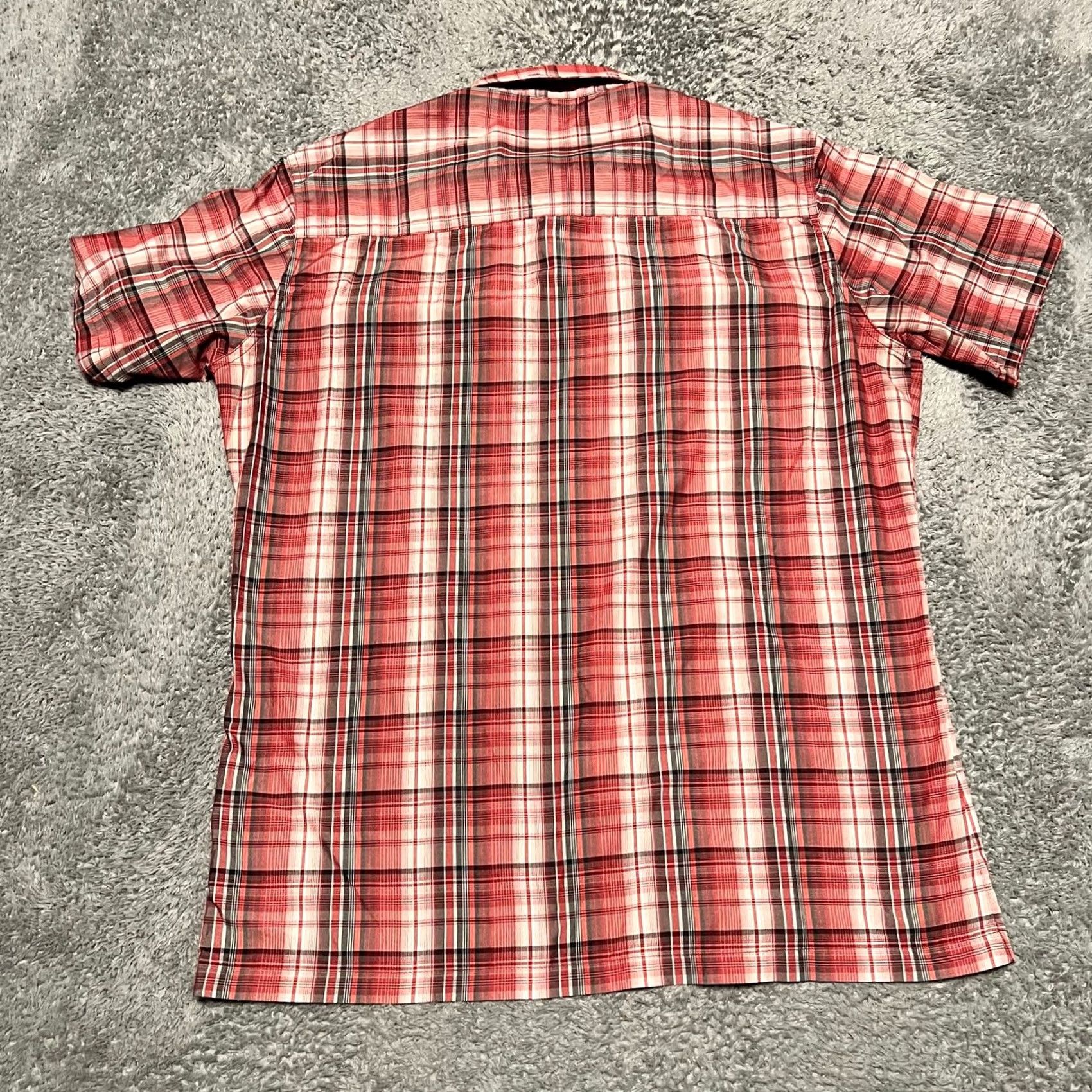 Vintage Kuhl Shirt Mens M Red Eluxur Plaid Short Sleeve Button Down Hiking Casual Size US M / EU 48-50 / 2 - 4 Thumbnail