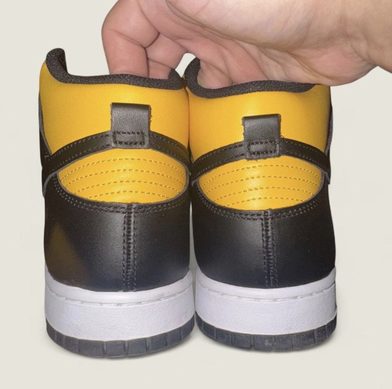 Nike “Wu-Tang colorway” Nike Dunk High Black Varsity Maize Sz. 12 Size US 12 / EU 45 - 4 Thumbnail
