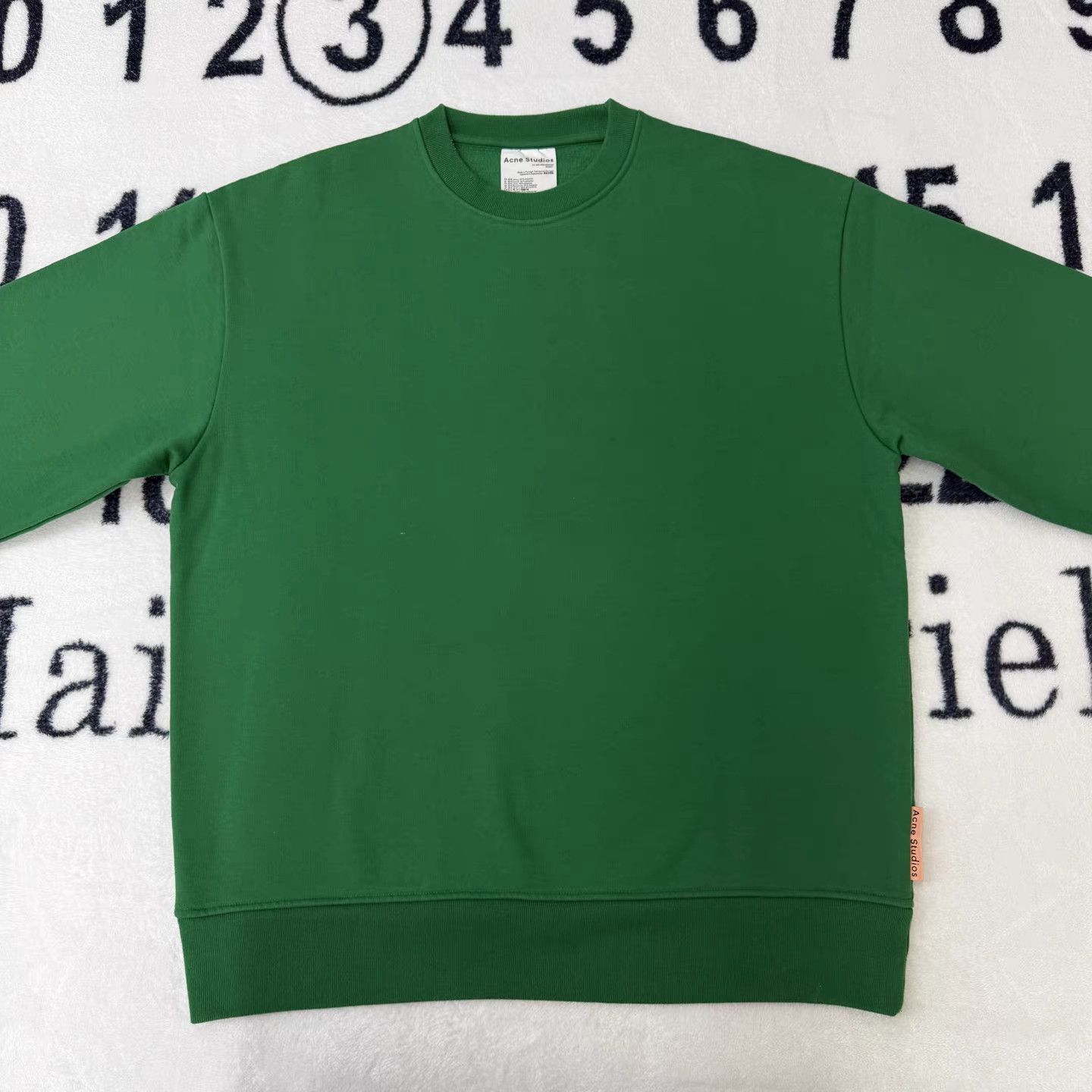 Acne Studios Acne Solid Green Crew Neck Sweatshirt K15 Size US M / EU 48-50 / 2 - 1 Thumbnail