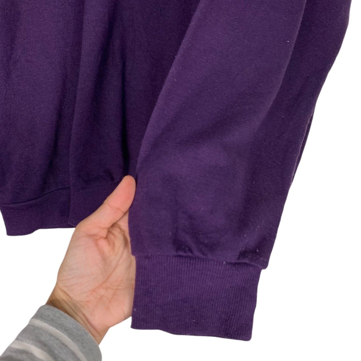 Fila FILA Big Logo Purple Crewneck Sweatshirts #0818-C37 Size US XXL / EU 58 / 5 - 9 Thumbnail