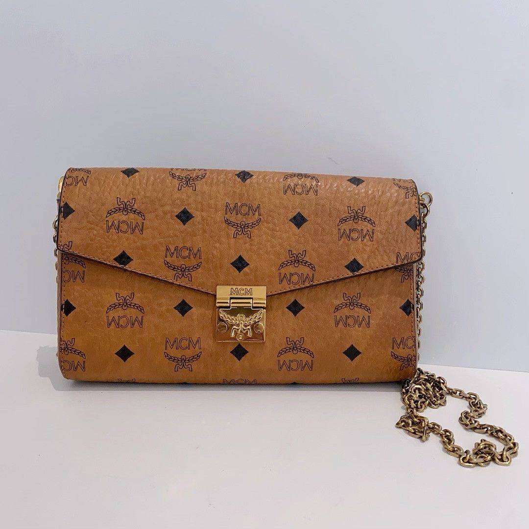 MCM Pre-loved Bag Very good condition Size ONE SIZE - 1 Thumbnail