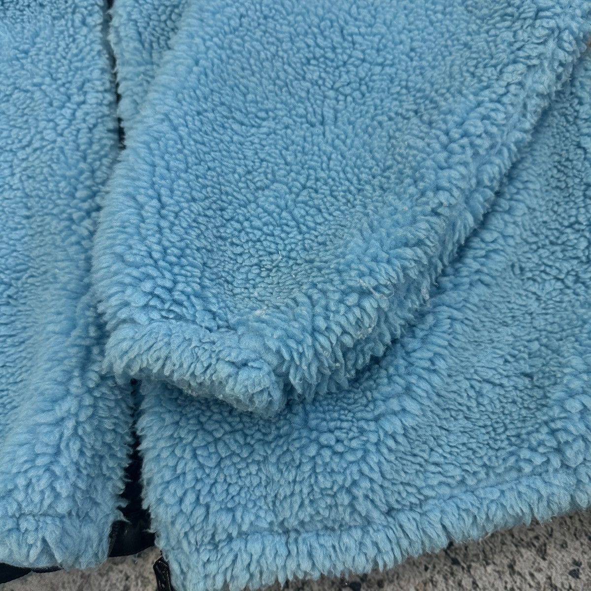 Balenciaga Balenciaga Oversized Baby Blue Teddy Fleece Size US XXL / EU 58 / 5 - 14 Thumbnail