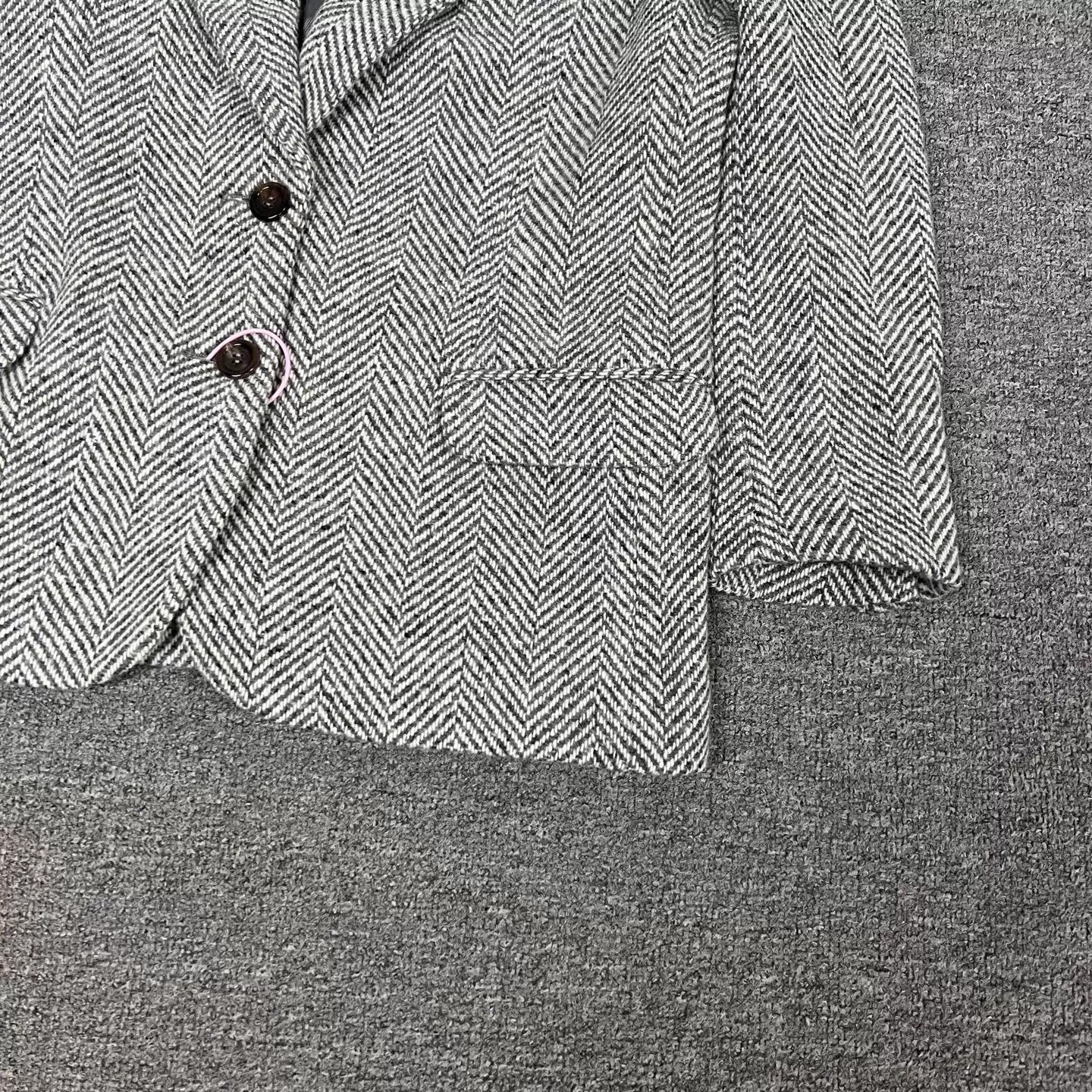 Gucci Gucci Runway Herringbone Wool Oversize Blazer 40 NWT Size S / US 4 / IT 40 - 5 Thumbnail