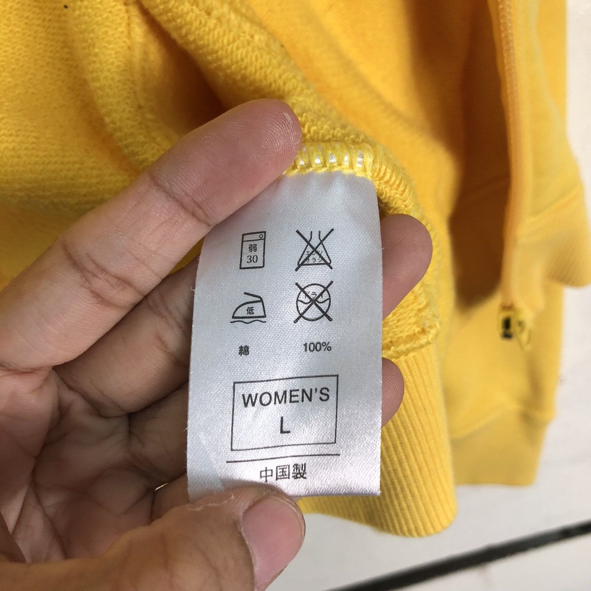 Japanese Brand × Nike Nice Design Color Nike Sweater Running Wear Small Size US S / EU 44-46 / 1 - 18 Thumbnail