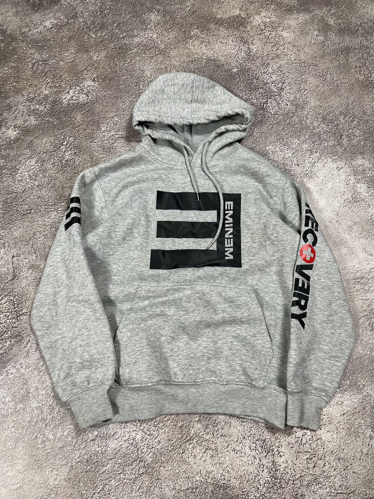Vintage Vintage 90s Eminem Graphic Hoodie Streetwear Oversized M Size US M / EU 48-50 / 2 - 3 Thumbnail