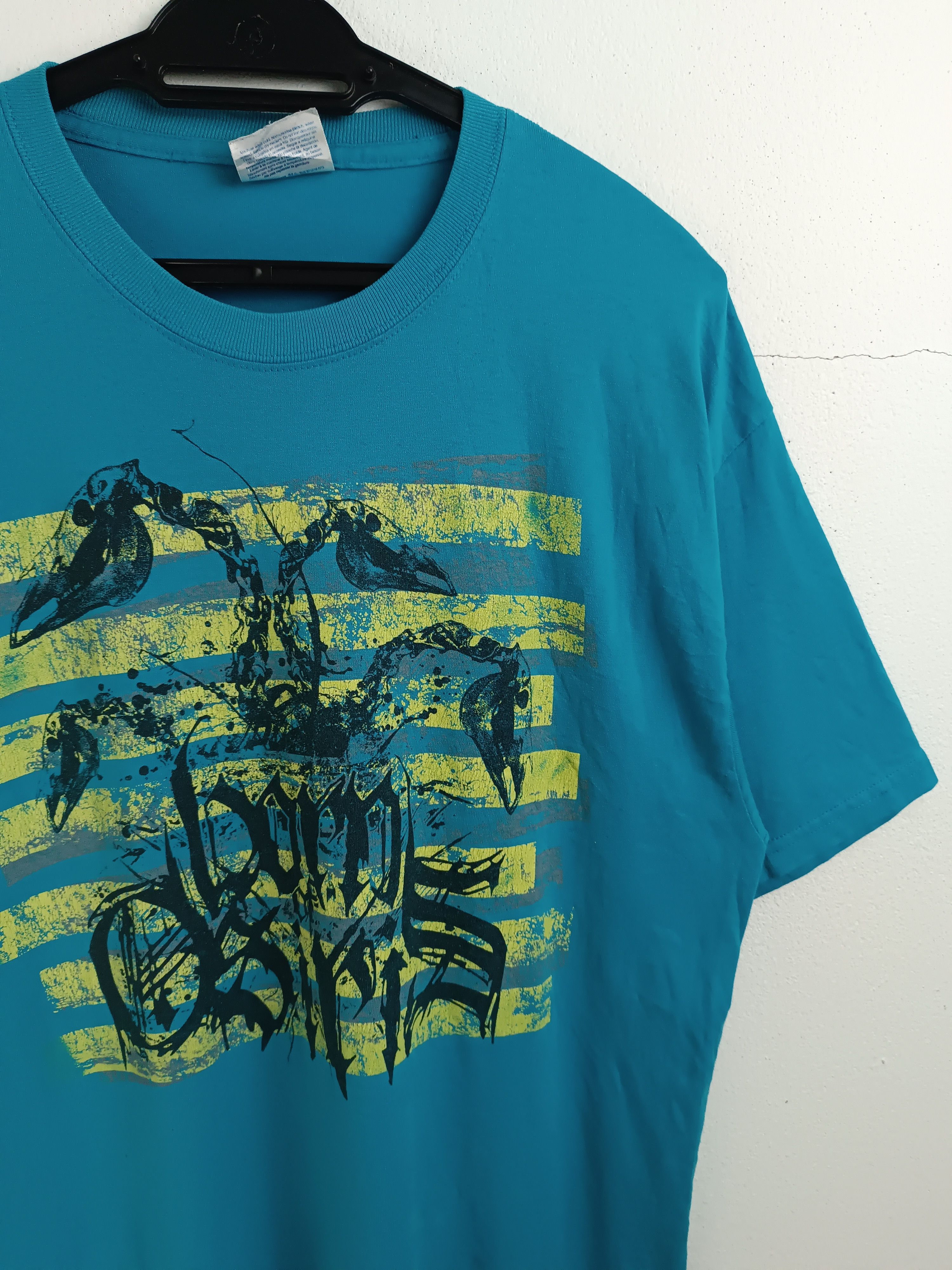 Band Tees VINTAGE 2000s BORN OF OSIRIS METALCORE maya suicide grin Size US L / EU 52-54 / 3 - 6 Thumbnail