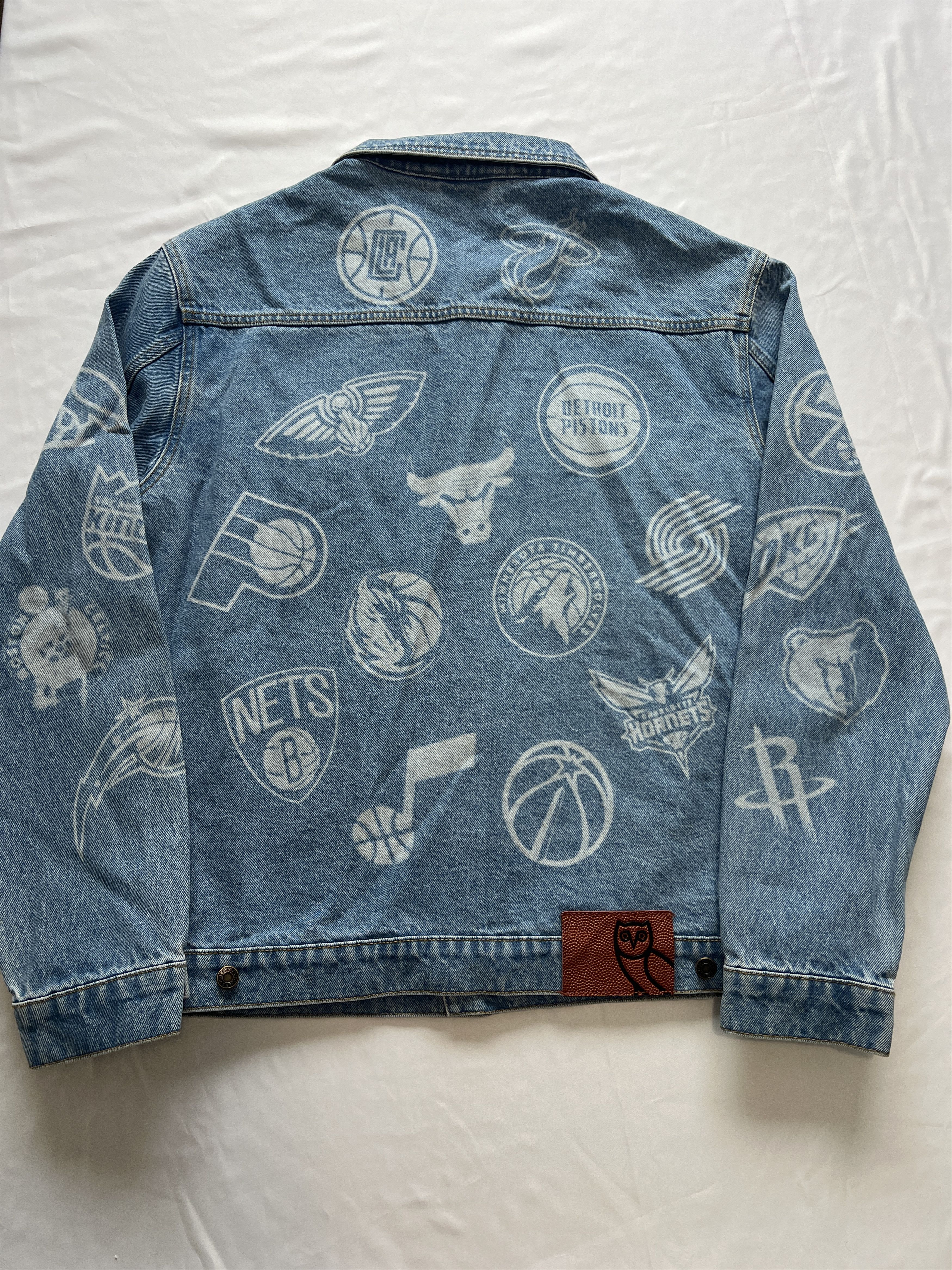 Drake OVO X NBA TEAM ICONS DENIM JEAN JACKET Size US XL / EU 56 / 4 - 4 Thumbnail