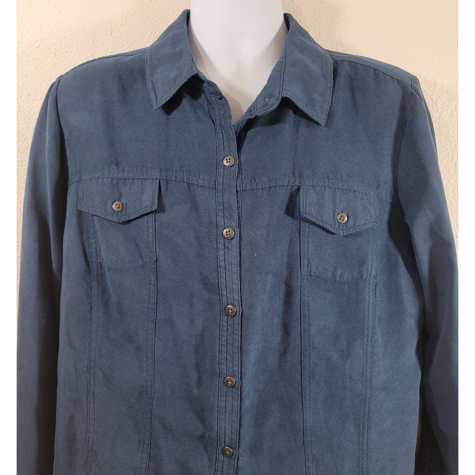 Croft & Barrow Croft & Barrow Blue Button Up Long Sleeves Collard Shirt XL Size US XL / EU 56 / 4 - 5 Thumbnail