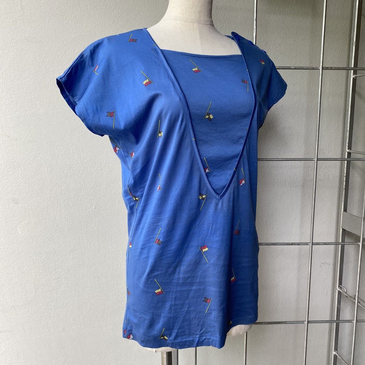 Chloe Miss Chloẻ Blue Deep V-Neck Tee Size S / US 4 / IT 40 - 16 Thumbnail