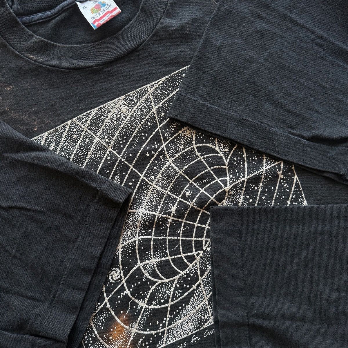 Vintage 1981 Vintage NOVA PBS Black Hole Space Tee Size US XL / EU 56 / 4 - 3 Thumbnail