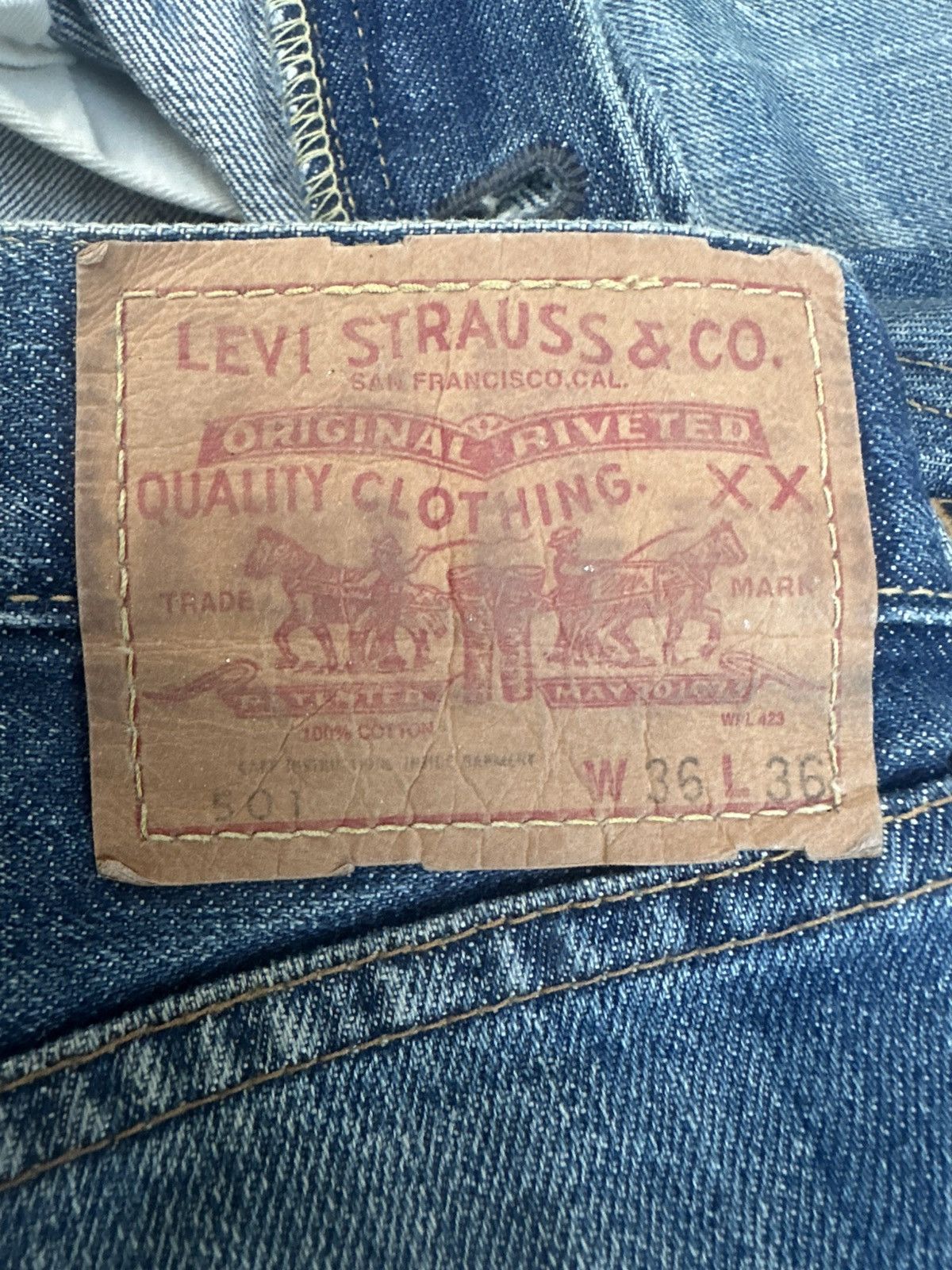 Levi's Vintage Levi's 501 Big E 1971 Distressed Jeans Size US 34 / EU 50 - 21 Thumbnail