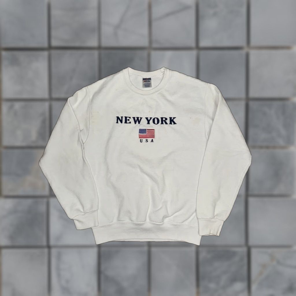 Jerzees VINTAGE Jerzees Sweatshirt White Small USA New York Crewneck Pullover Mens Size US S / EU 44-46 / 1 - 1 Thumbnail