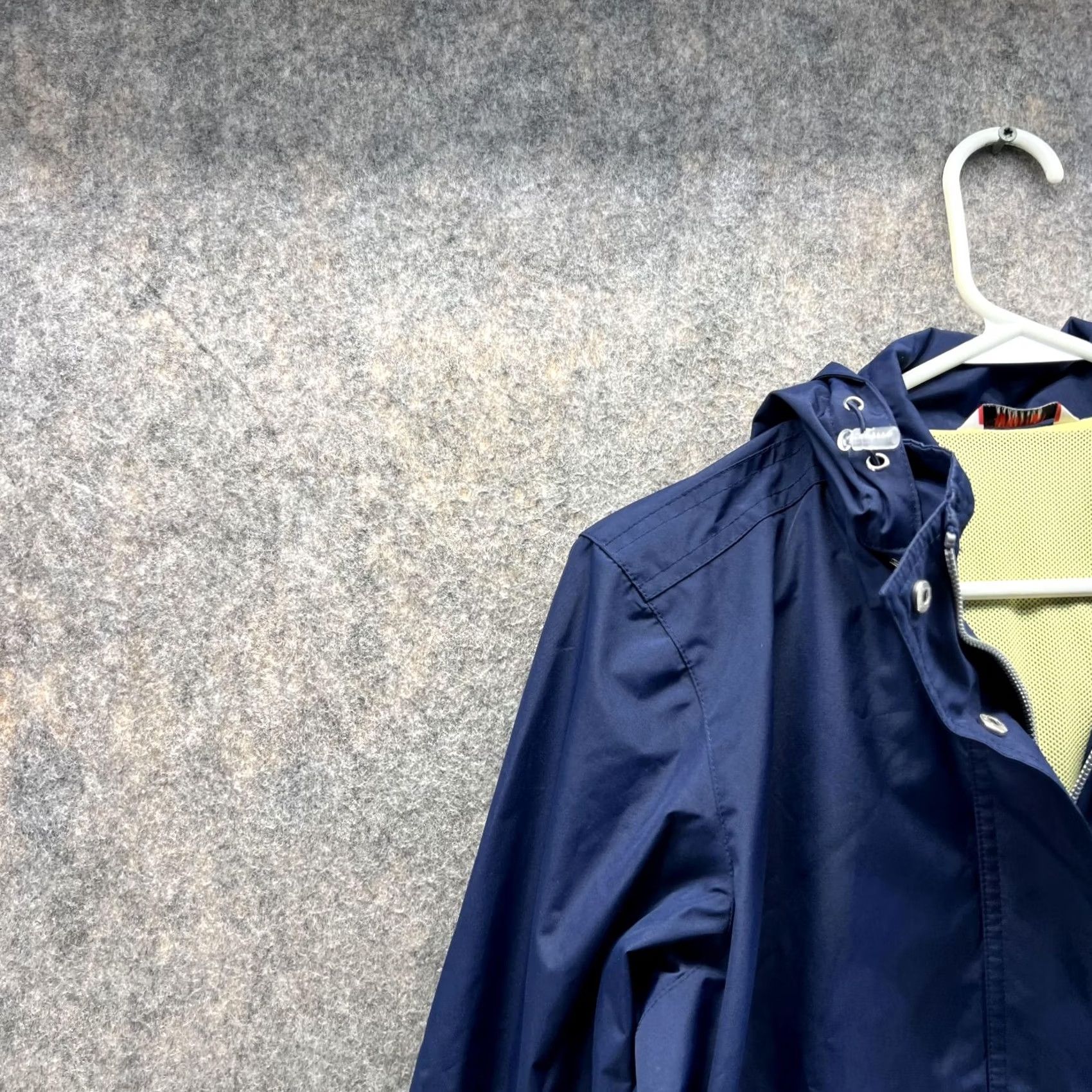 Izod IZOD Windbreaker Jacket Men Small Blue Navy Full Zip Hoodie Polyester Field Regular Size S Size US S / EU 44-46 / 1 - 3 Thumbnail