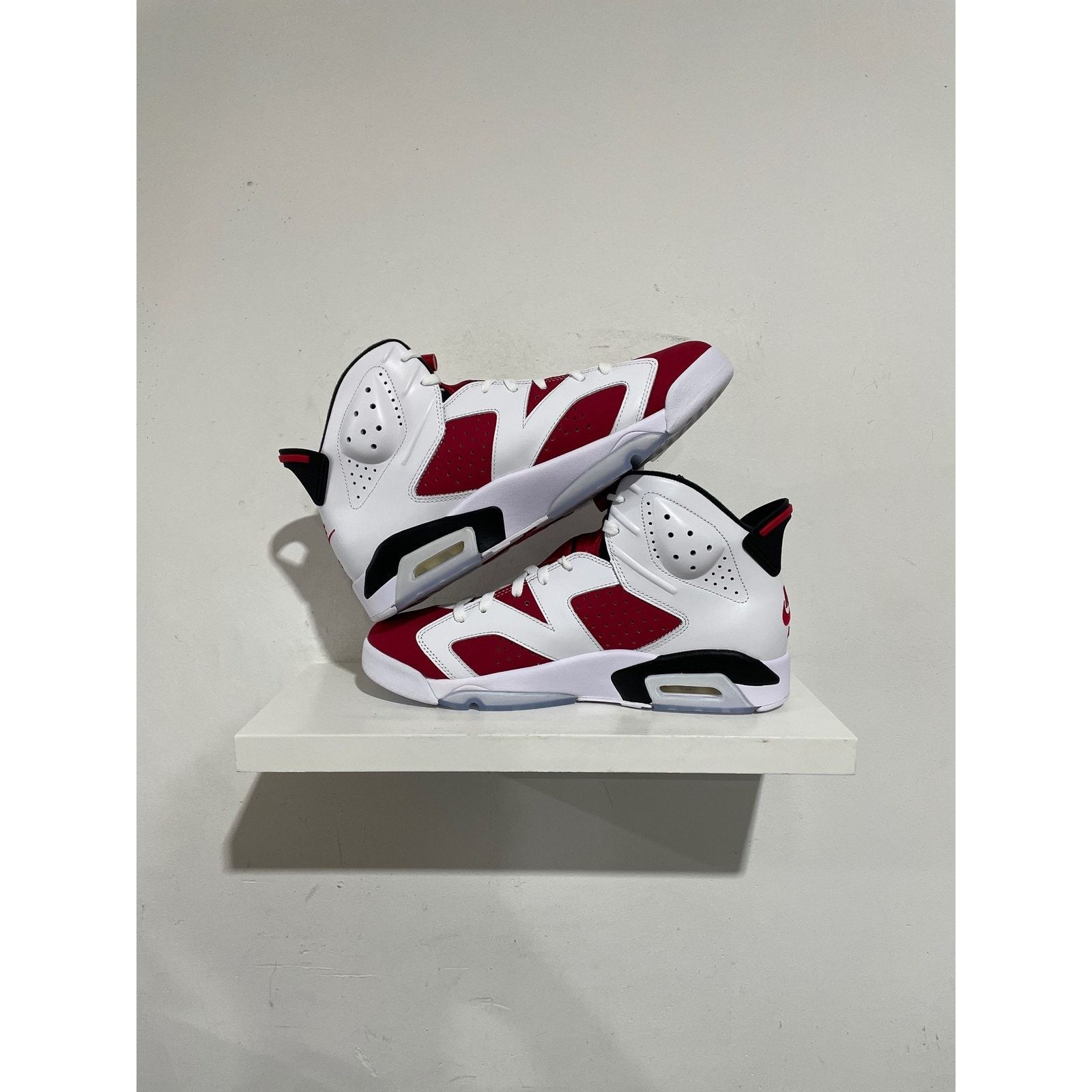 Nike NIKE JORDAN 6 CARMINE 2021 SIZE 11.5 NEW Size US 11.5 / EU 44-45 - 2 Thumbnail