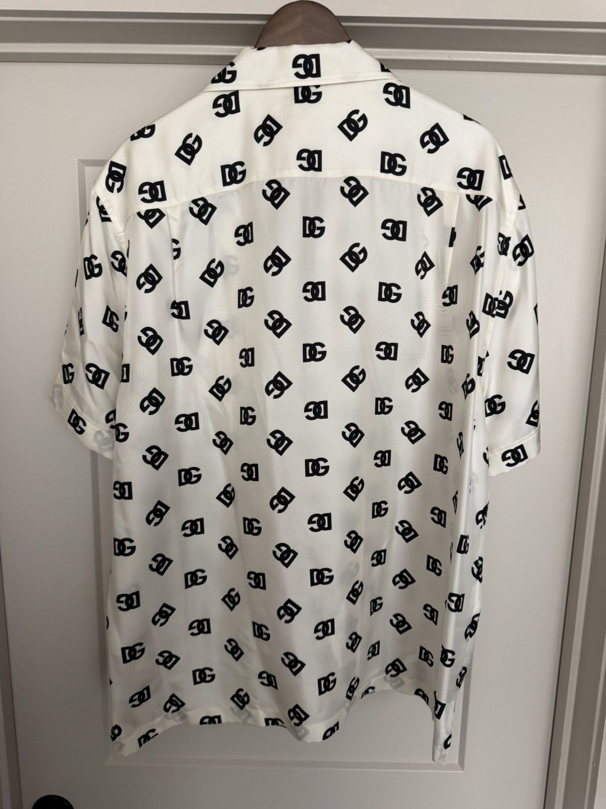Dolce & Gabbana Dolce Gabana shirt with DG logo print Size US M / EU 48-50 / 2 - 2 Thumbnail