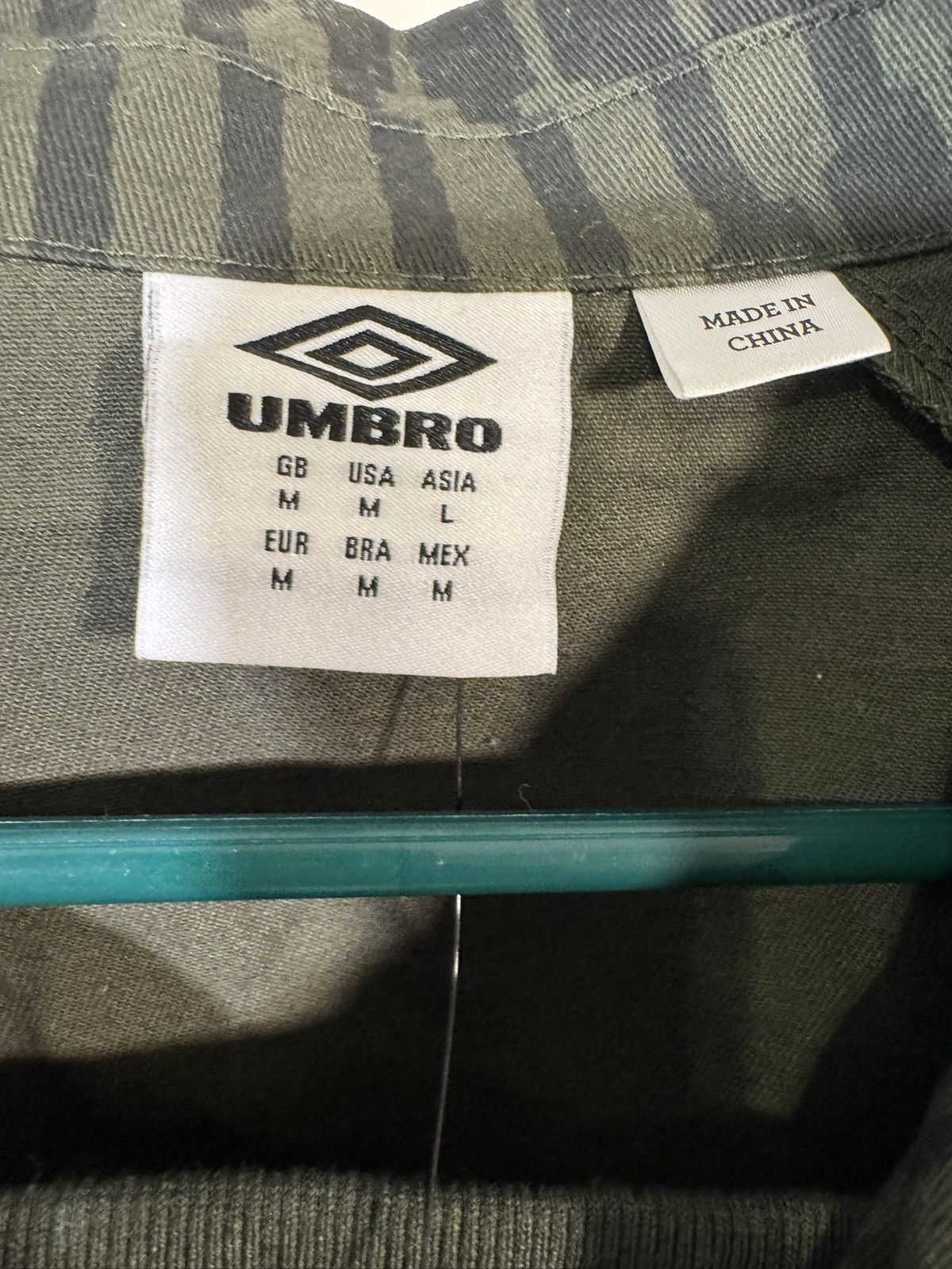 Umbro Umbro Diamond Printed Drill Sweatshirt in Green Size US M / EU 48-50 / 2 - 3 Thumbnail
