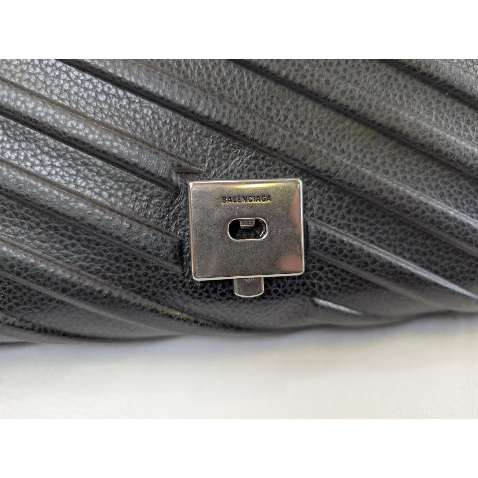 Balenciaga o1rshd1 Size: OS / Men's Bag in Black Size ONE SIZE - 11 Thumbnail