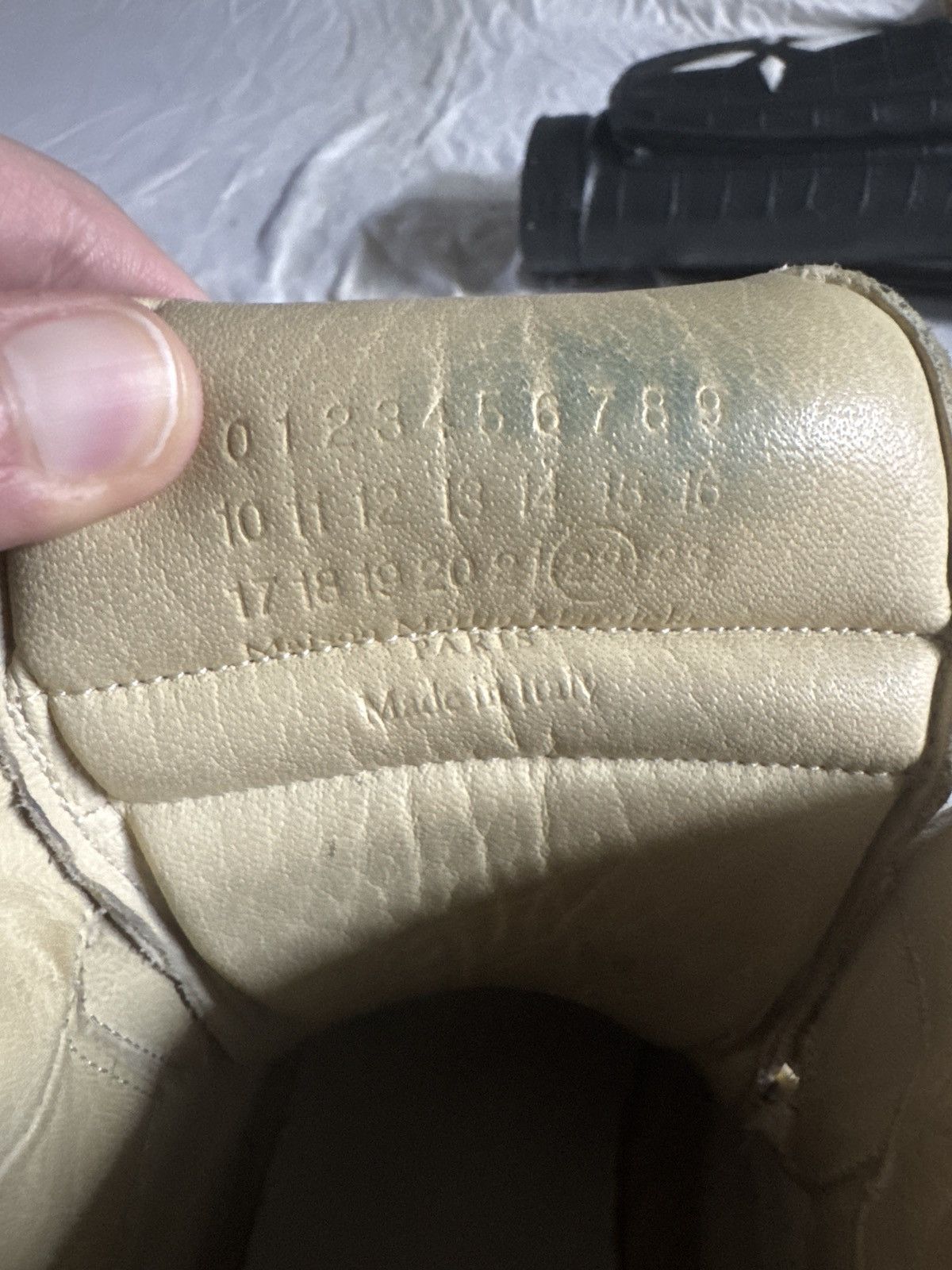 Maison Margiela Maison Margiela Chain Paneled GAT Sneaker Gold Size US 9 / EU 42 - 9 Thumbnail