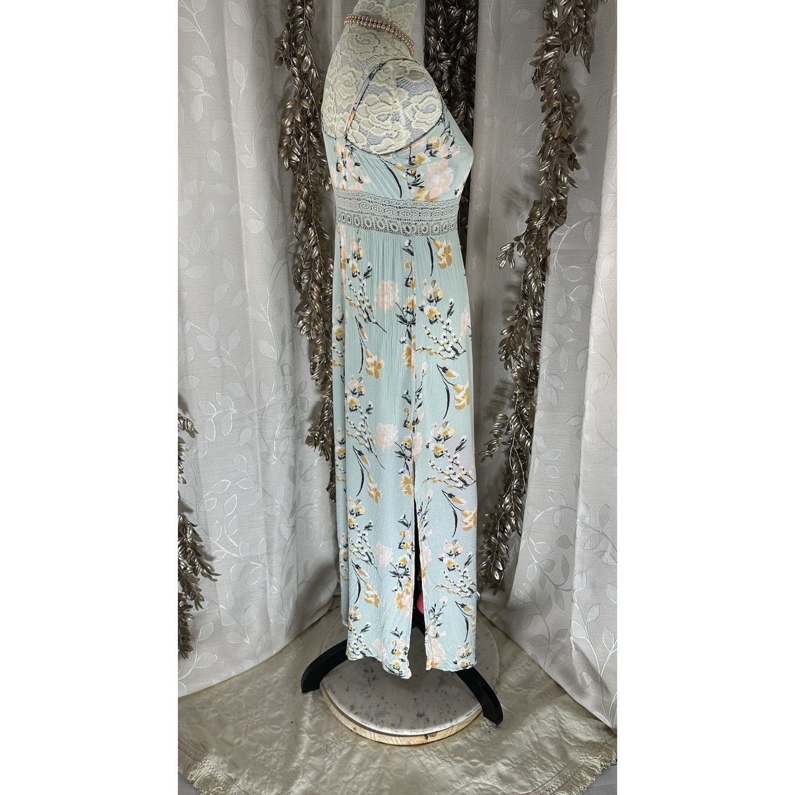 Forever 21 Forever 21 Women’s M Aqua Floral Maxi Dress Crochet Waist Size M / US 6-8 / IT 42-44 - 3 Thumbnail