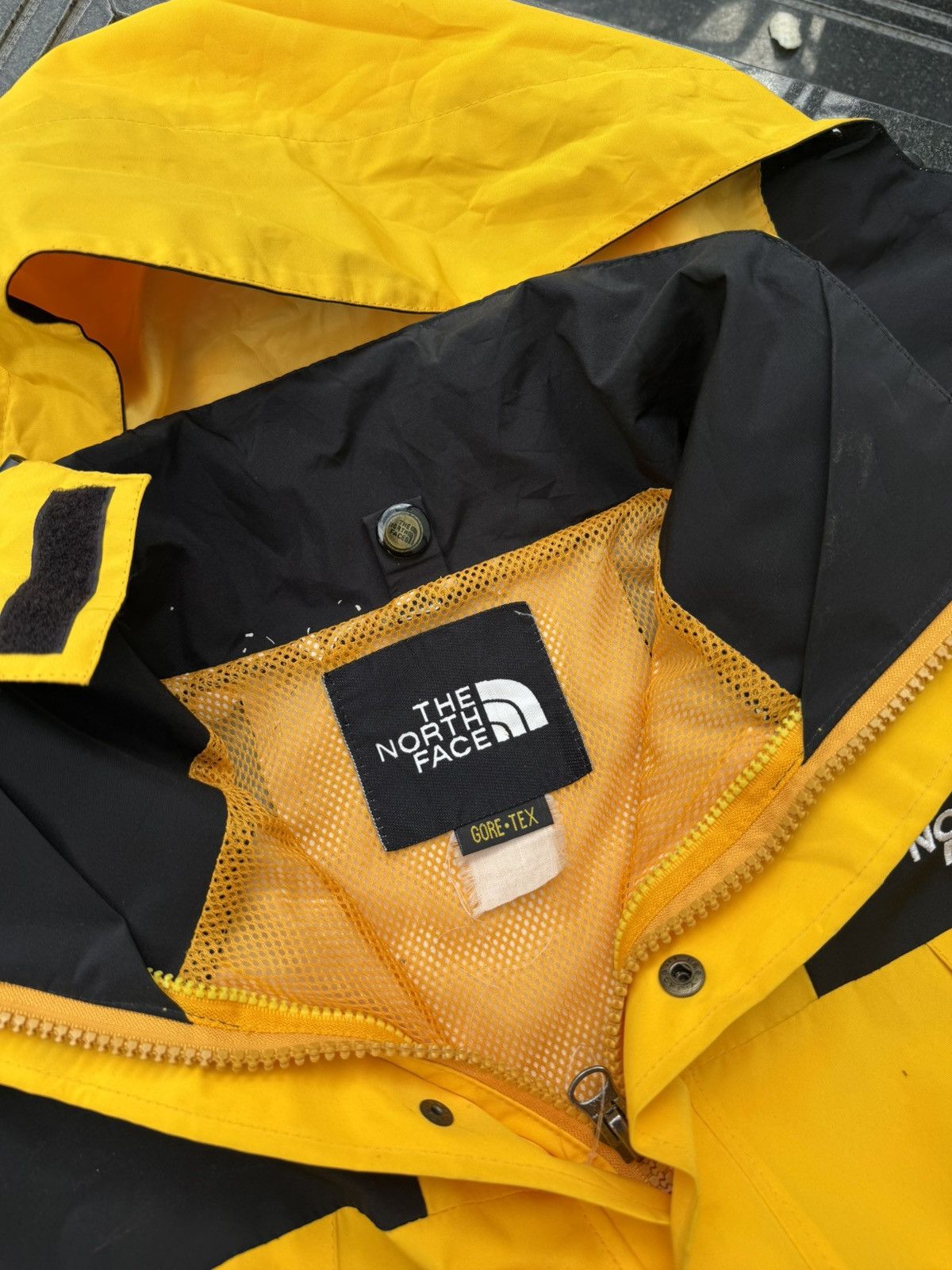 The North Face 90’s TNF RARE MULTI LOGO Y2K RETRO VINTAGE NYLON ZIP JACKET Size US XXL / EU 58 / 5 - 9 Thumbnail