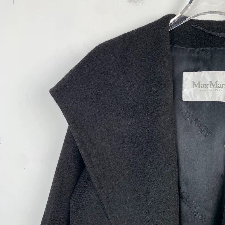 Max Mara Max Mara Black hooded belted cashmere coat Size M / US 6-8 / IT 42-44 - 3 Thumbnail