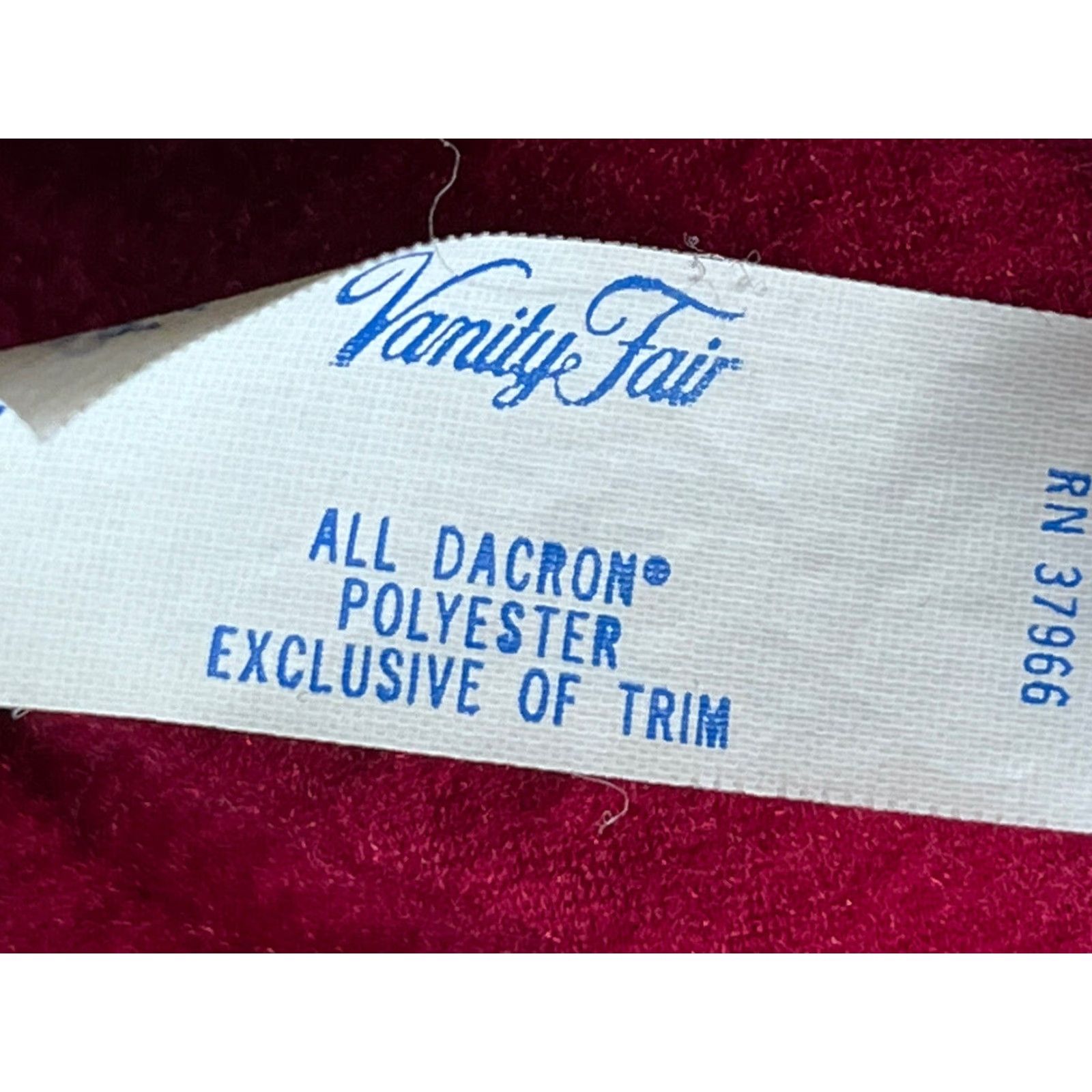 Vintage Vtg Vanity Fair House Robe Sz Small Womens Brocade Trim Half Zip 80’s Made USA Raspberry Dacron S Regular USA 1980s Original VGUC Size S / US 4 / IT 40 - 7 Thumbnail