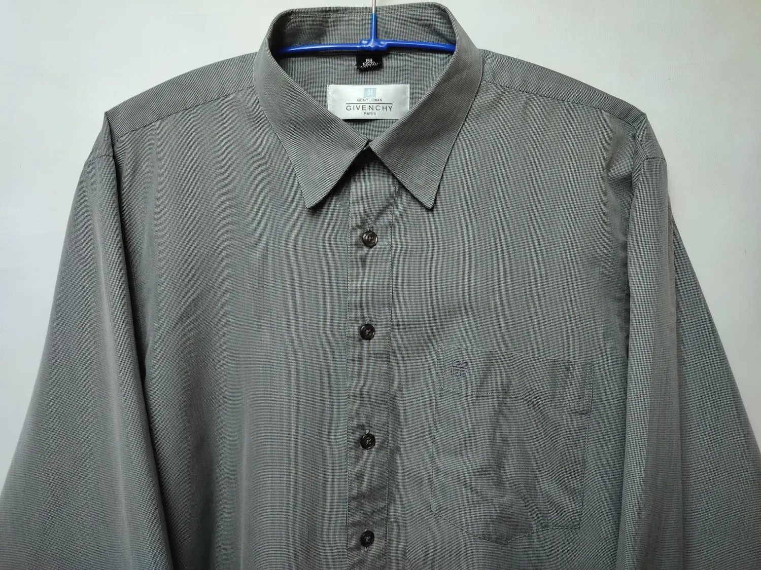 Designer Givenchy Gentleman Paris 4G Logo Button-up Shirt Size US M / EU 48-50 / 2 - 1 Thumbnail