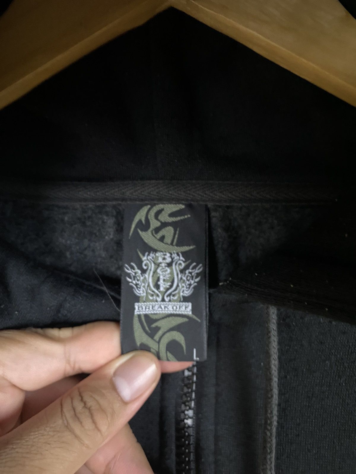 Japanese Brand Vintage Streetwear Break Off Dragon Hoodies Size US L / EU 52-54 / 3 - 8 Thumbnail