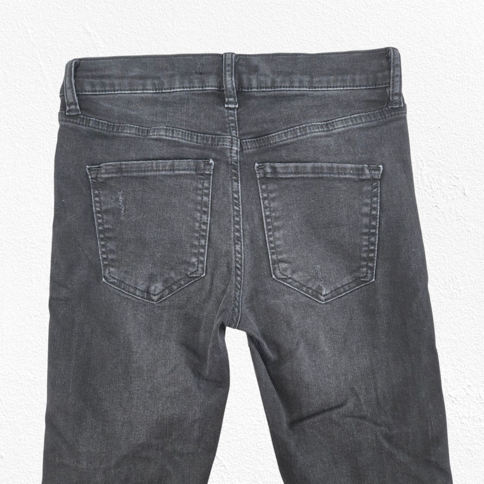Free People Free People Black Distressed Skinny Jeans Size 25 Size 25" / US 0 / IT 36 - 10 Thumbnail