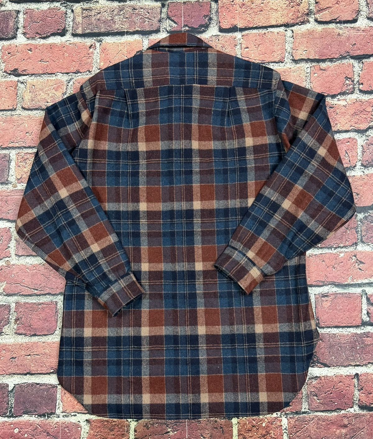 Pendleton Vintage Pendleton Plaid Virgin Wool Button Down Shirt 80s Size US M / EU 48-50 / 2 - 2 Thumbnail