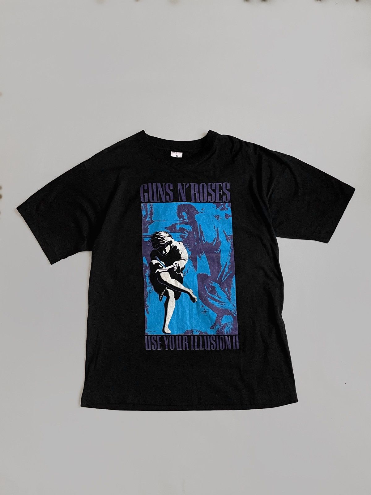 Band Tees × Guns N' Roses Vintage Guns N Roses Tour 1992 single stitch Size US L / EU 52-54 / 3 - 1 Thumbnail