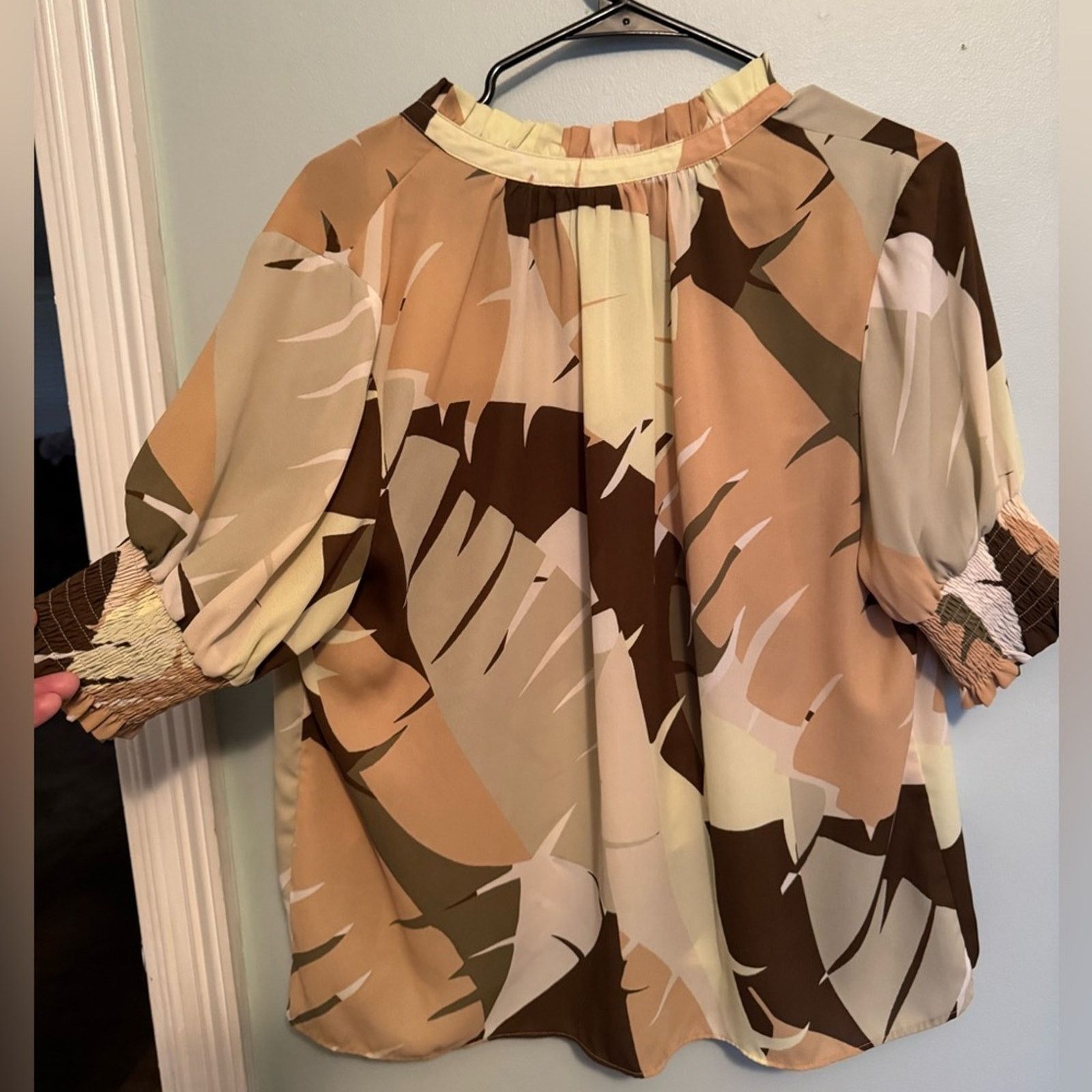 Worthington Worthington Brown and Tan Boxy Short Sleeve Blouse Sz L Size L / US 10 / IT 46 - 2 Thumbnail